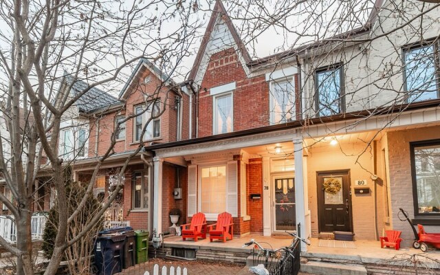 Spectacular Two Storey 3 Bedroom