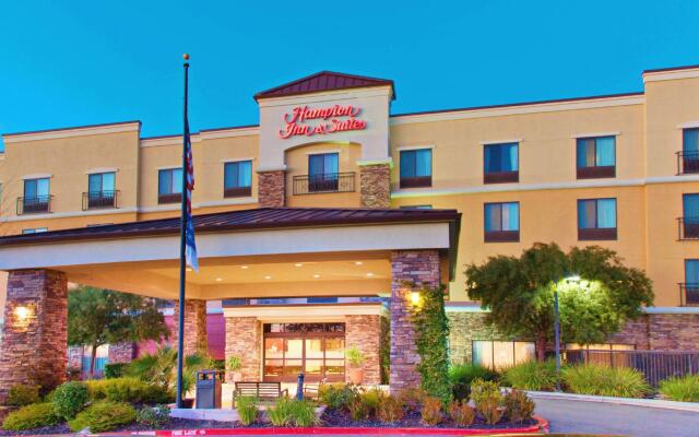 Hampton Inn and Suites Roseville