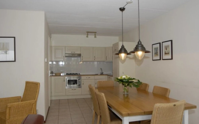 Thatched Villa With Dishwasher Near the Beach