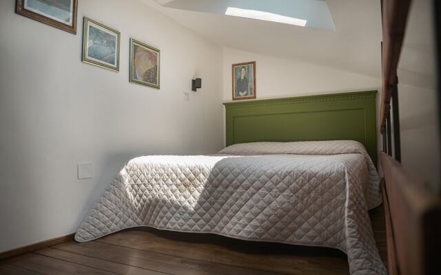 Turquoise Apt City Center