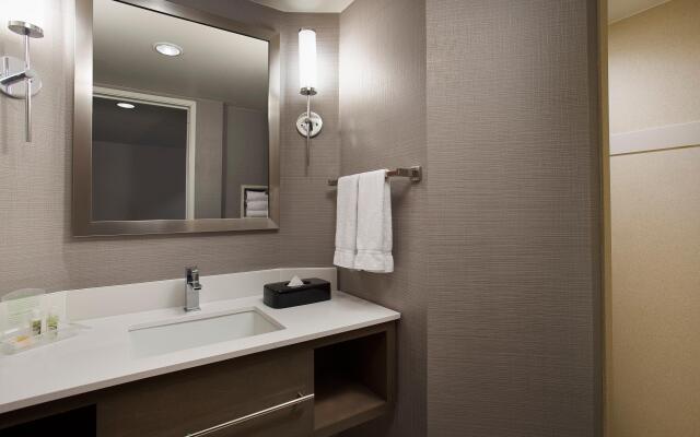 Holiday Inn Grand Rapids Airport by IHG