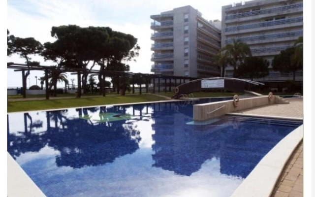 Edificioo Las Palmeras - Inh 27246