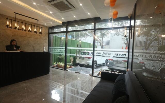 Hotel Royal Inn Mahalaxmi
