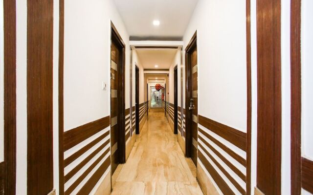 Capital O 39462 Westyard Hotel