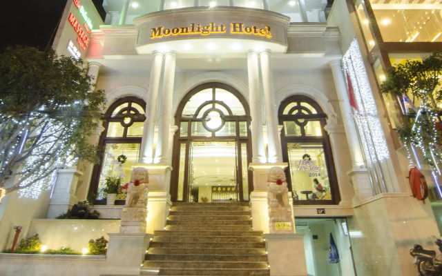 Moonlight Da Nang Hotel