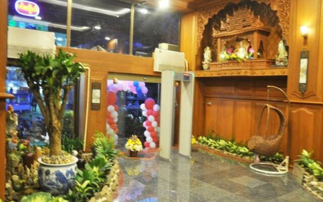 Man Myo Taw Hotel