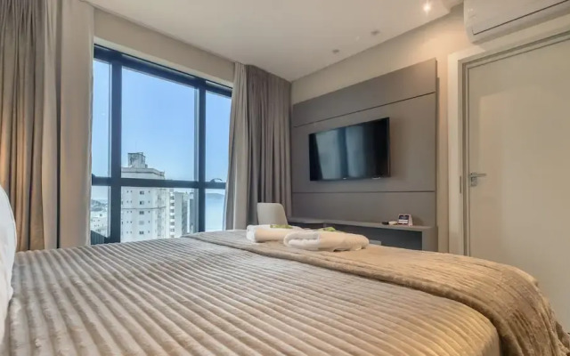 MHFA Studios em Prédio Luxuoso Vista Mar