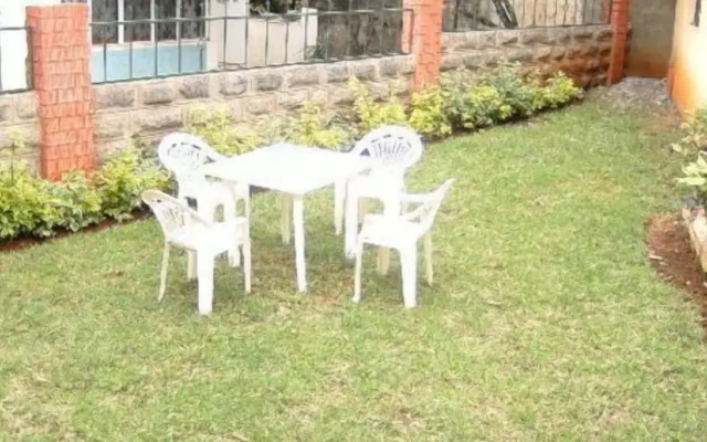 Fahari Guest House