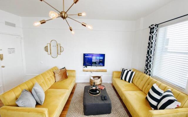 Nine20 Collins Apartments by Lowkl