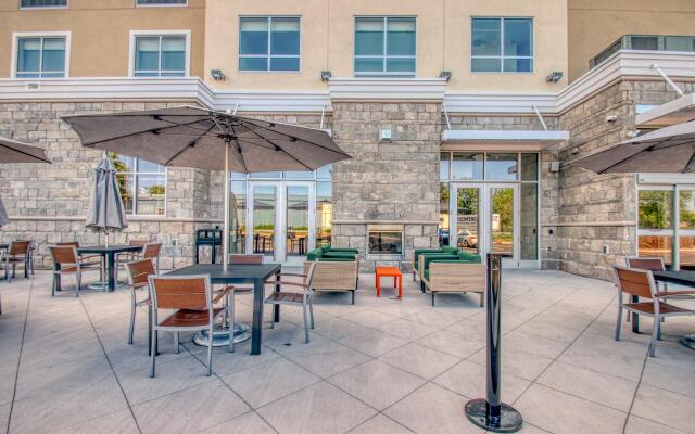 Holiday Inn - Appleton, an IHG Hotel