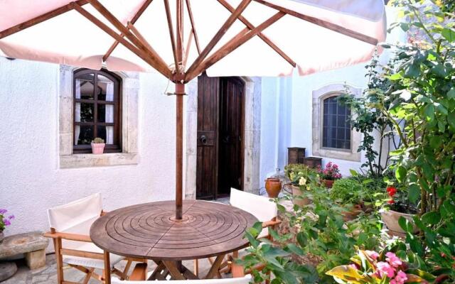 Ilianthos Traditional Maisonette