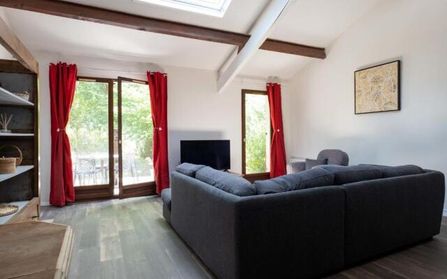 Sublime DUPLEX House with GARDEN-TERRACE!