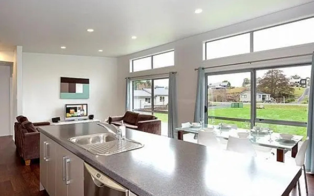 Alta House - Ohakune Holiday House