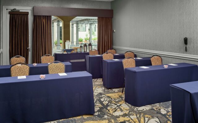 DoubleTree by Hilton San Antonio Downtown