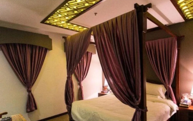 Suzhou Romantic Cabin Yongli