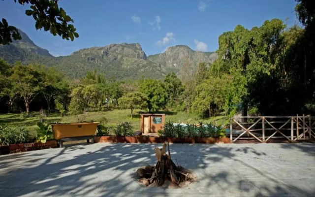 Jungle Hut Resorts