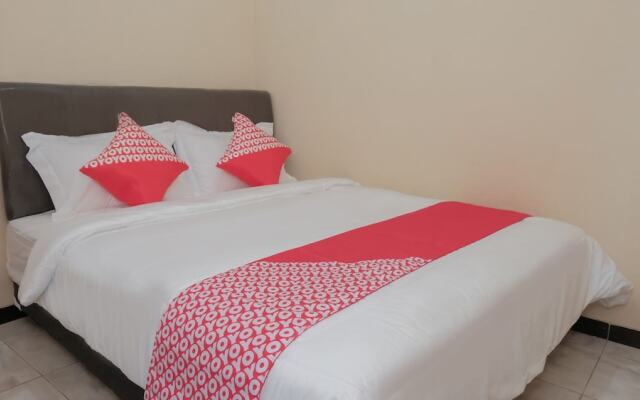 Villa Akbar 3 by RedDoorz