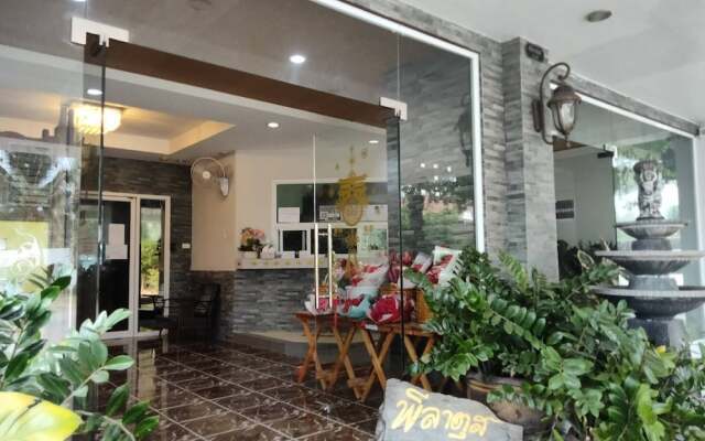 Pilatus Apartment