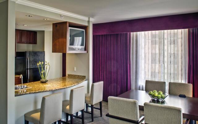 Magnolia Hotel Houston, A Tribute Portfolio Hotel