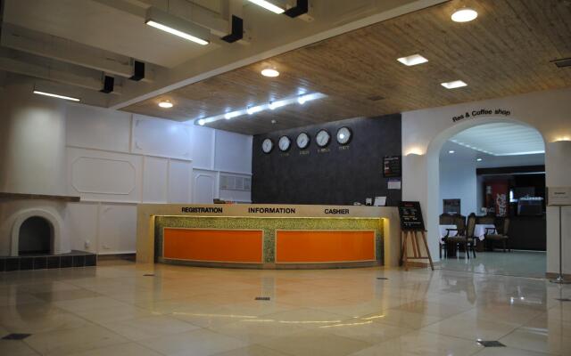Newvera Hotel