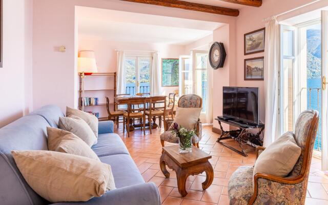 Villa Rivetta 6 2 in Santa Maria Rezzonico