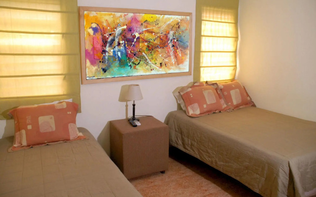 Suite Colonial by Cristi