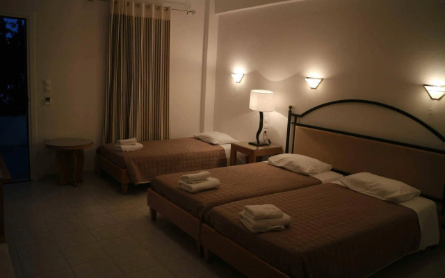 Petinaros Hotel