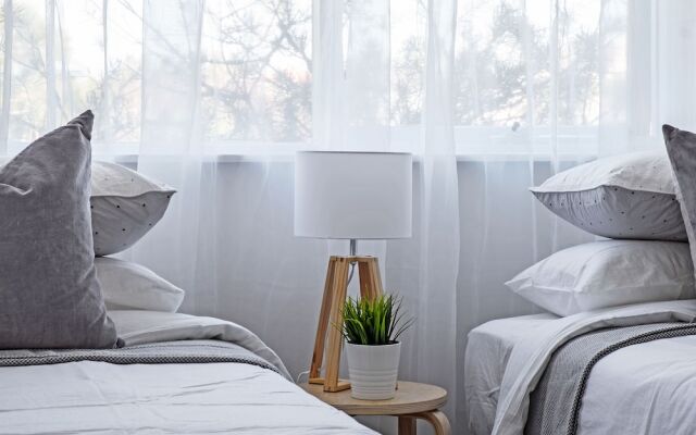 Roomerang at Hawdon St 8