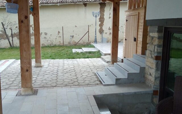 Room-studio Apartment in Palamartsa