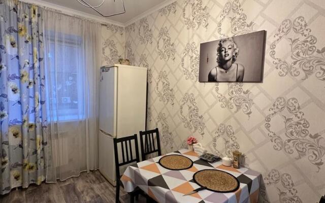 Apartments on Krotevicha street 5