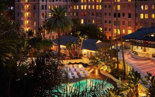 Fairmont Miramar Hotel
