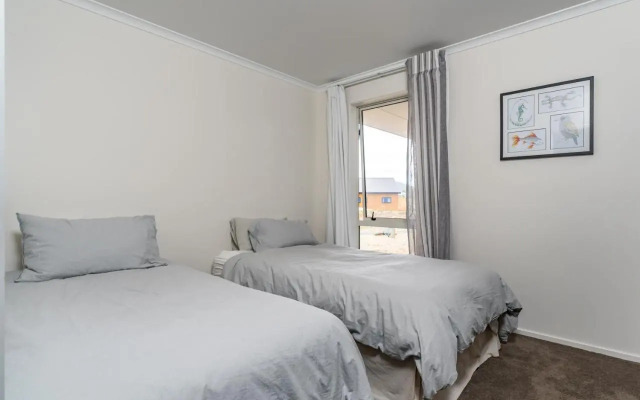 Bach near the Beach - Mangawhai Heads Holiday Home