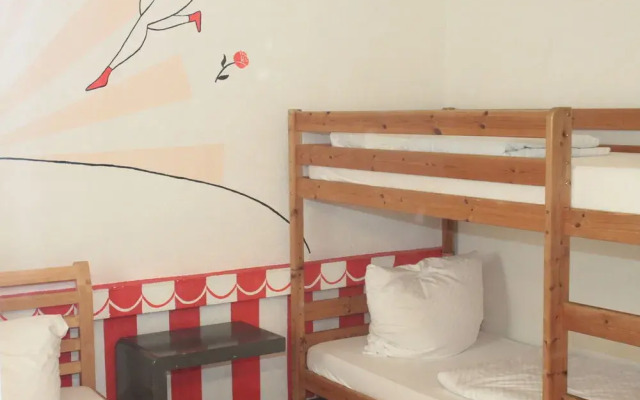 Hostel City Bed 2