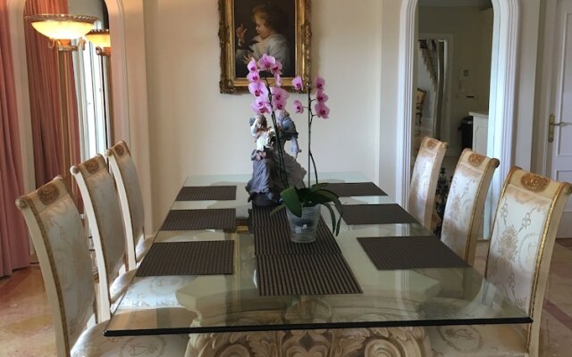 Luxury Villa Puerto Banus