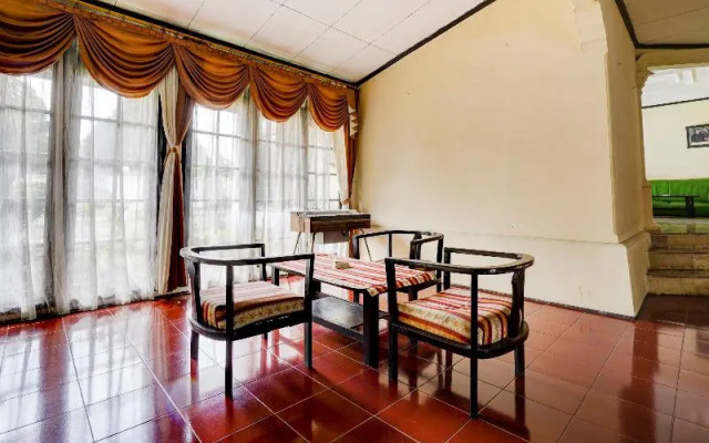 OYO 90127 Hotel Mataram Cianjur