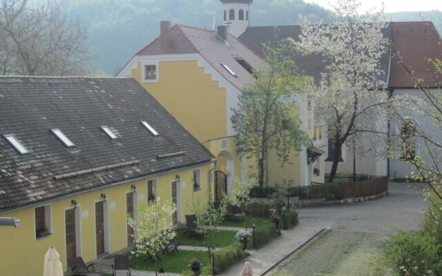 Hotel Schlossresidenz Heitzenhofen