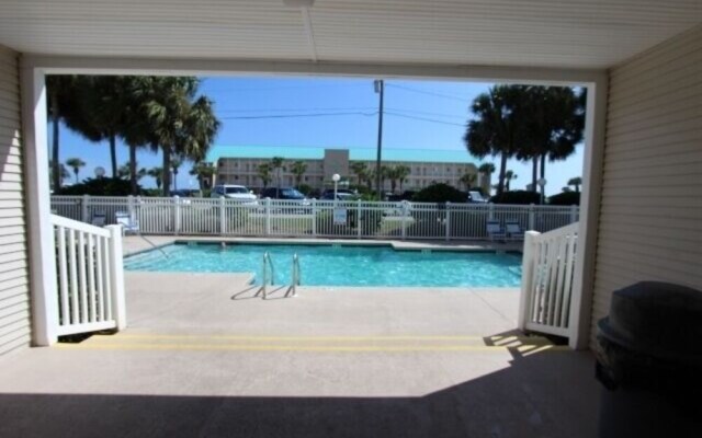 Aqua Ocean View - 2 Br Condo