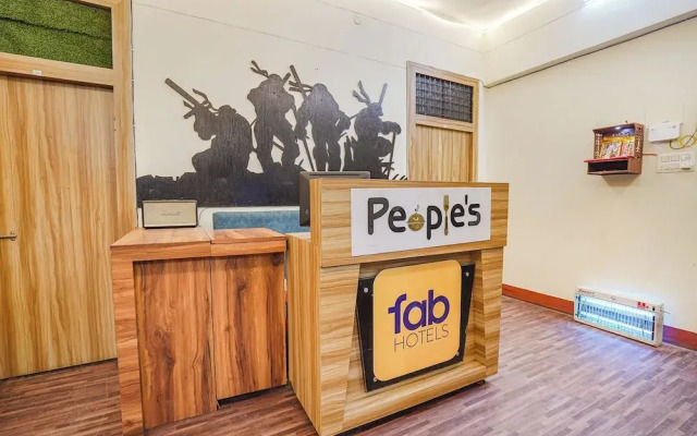 Fabhotel Triweni Palace