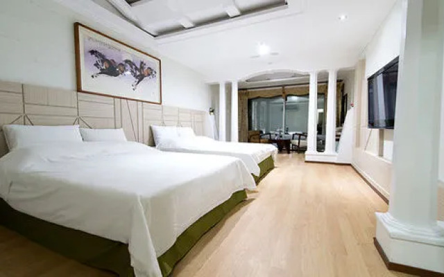 Bellagio Tourist Hotel