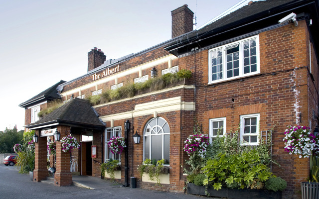 Premier Inn Colchester - Cowdray Avenue