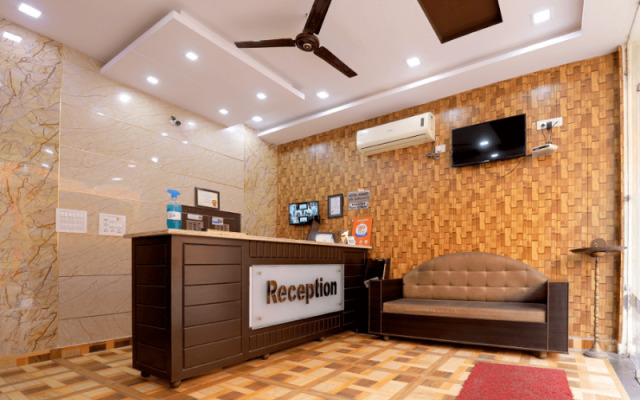 Hotel Anand Harkipauri by Perfect Stayz