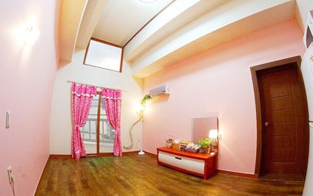 Buan Loveholic Pension