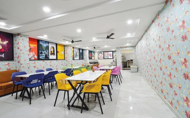 Fabhotel Joy Stayz