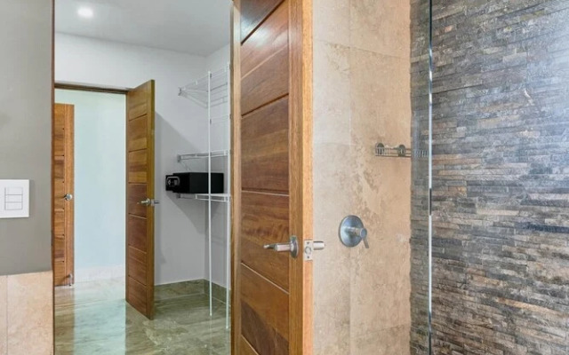 Beachfront Condo w Sea View A-202 Costa Atlantica
