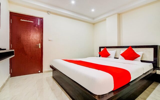 The Grand Yash By OYO Rooms