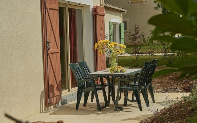 Secluded holiday home with a dishwasher, not far from Sarlat