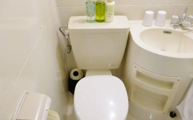 Econo-Inn Kyoto
