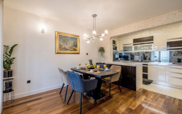 Amigo 2-Bedroom Luxury Suite - Seaview