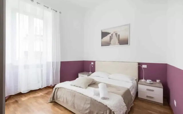 A World Aparts - Torre Argentina Apartments