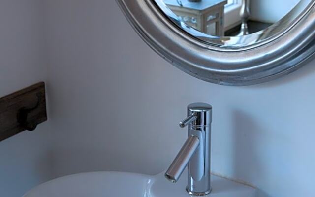 B&B Van Hunebed Naar Jullie Bed